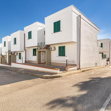 Blusea Beach Apartments San Pietro in Bevagna Buitenkant foto