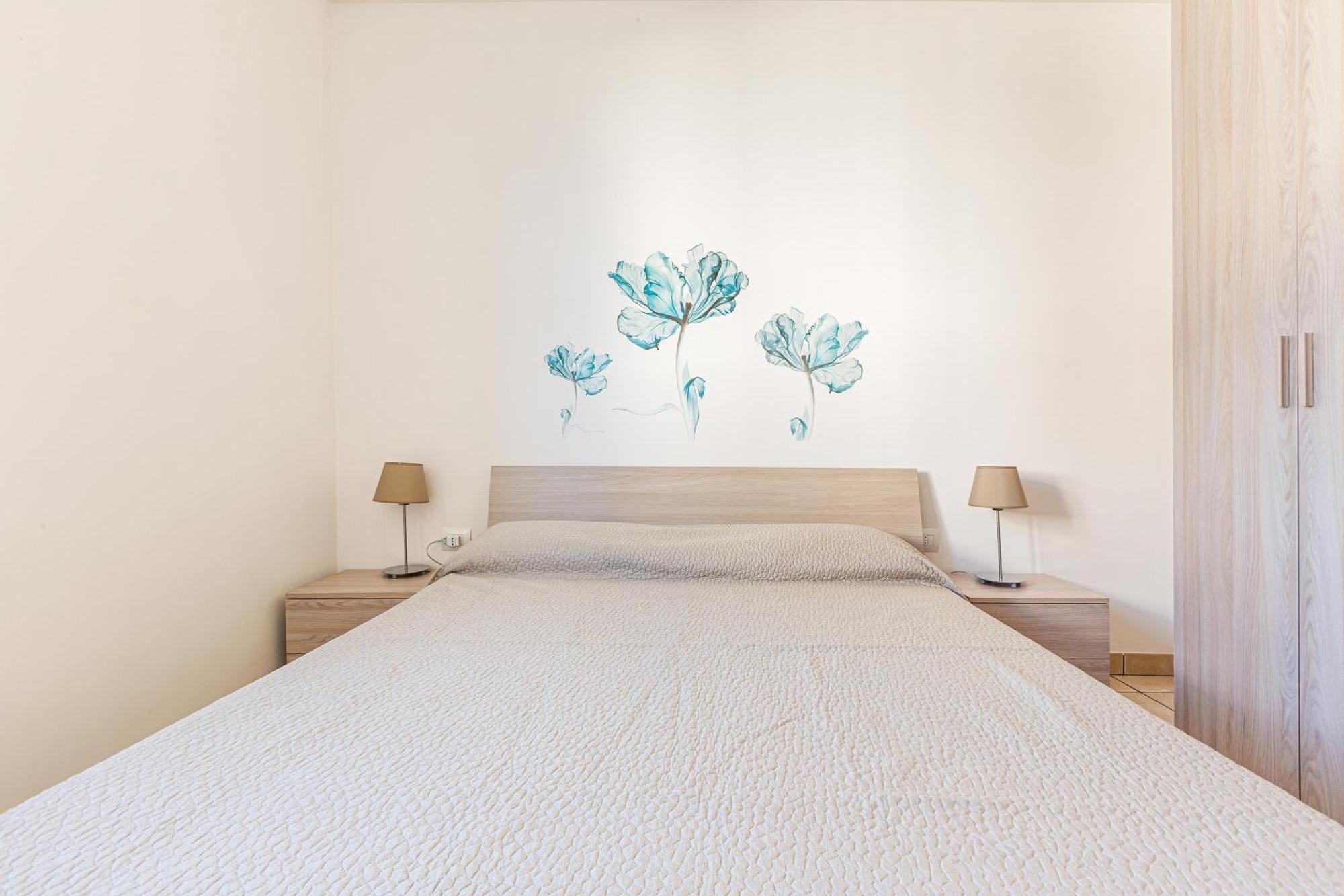 Blusea Beach Apartments San Pietro in Bevagna Buitenkant foto