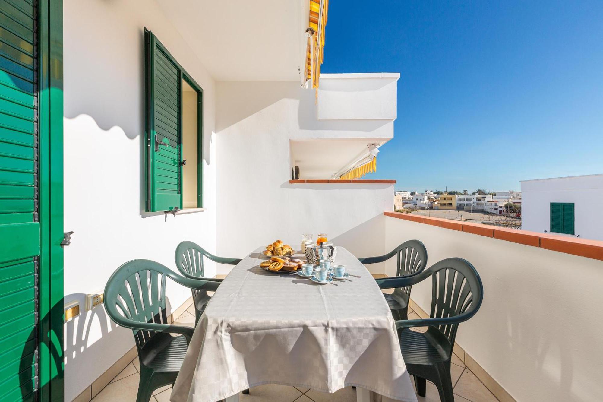 Blusea Beach Apartments San Pietro in Bevagna Buitenkant foto